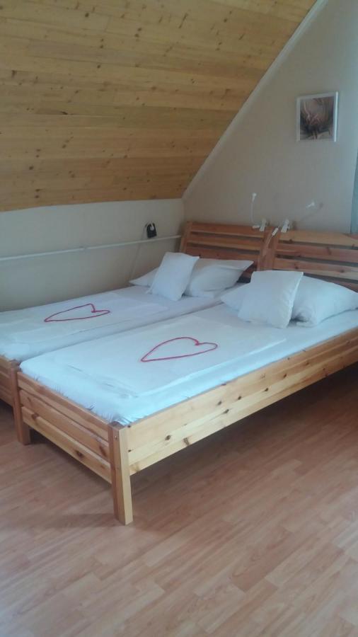 Vakacio Apartman Balatonalmádi Eksteriør billede